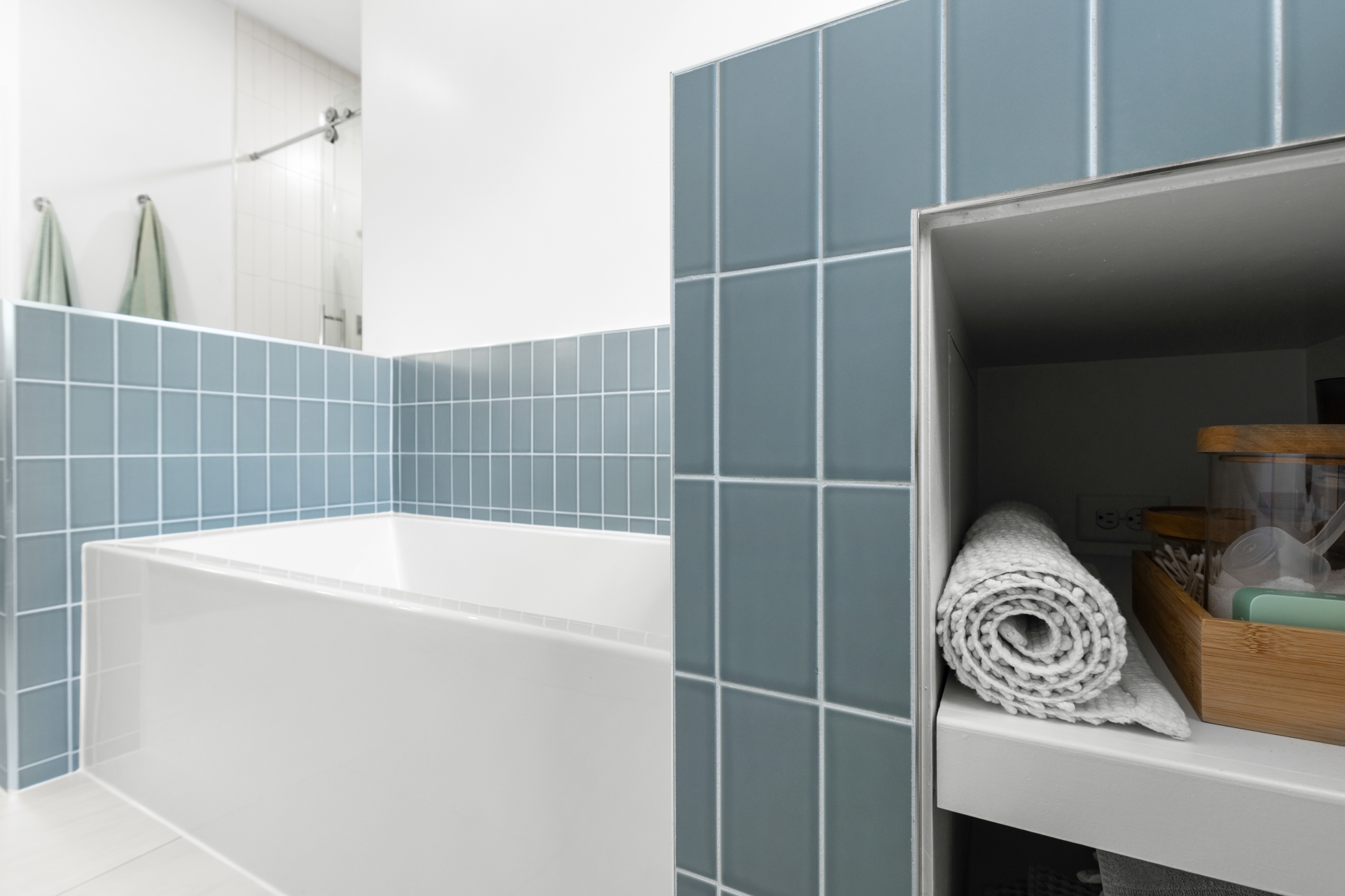 Primary Bathroom Remodel Photo 8