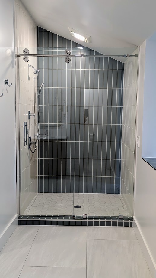 Bathroom Remodeling Photo 4