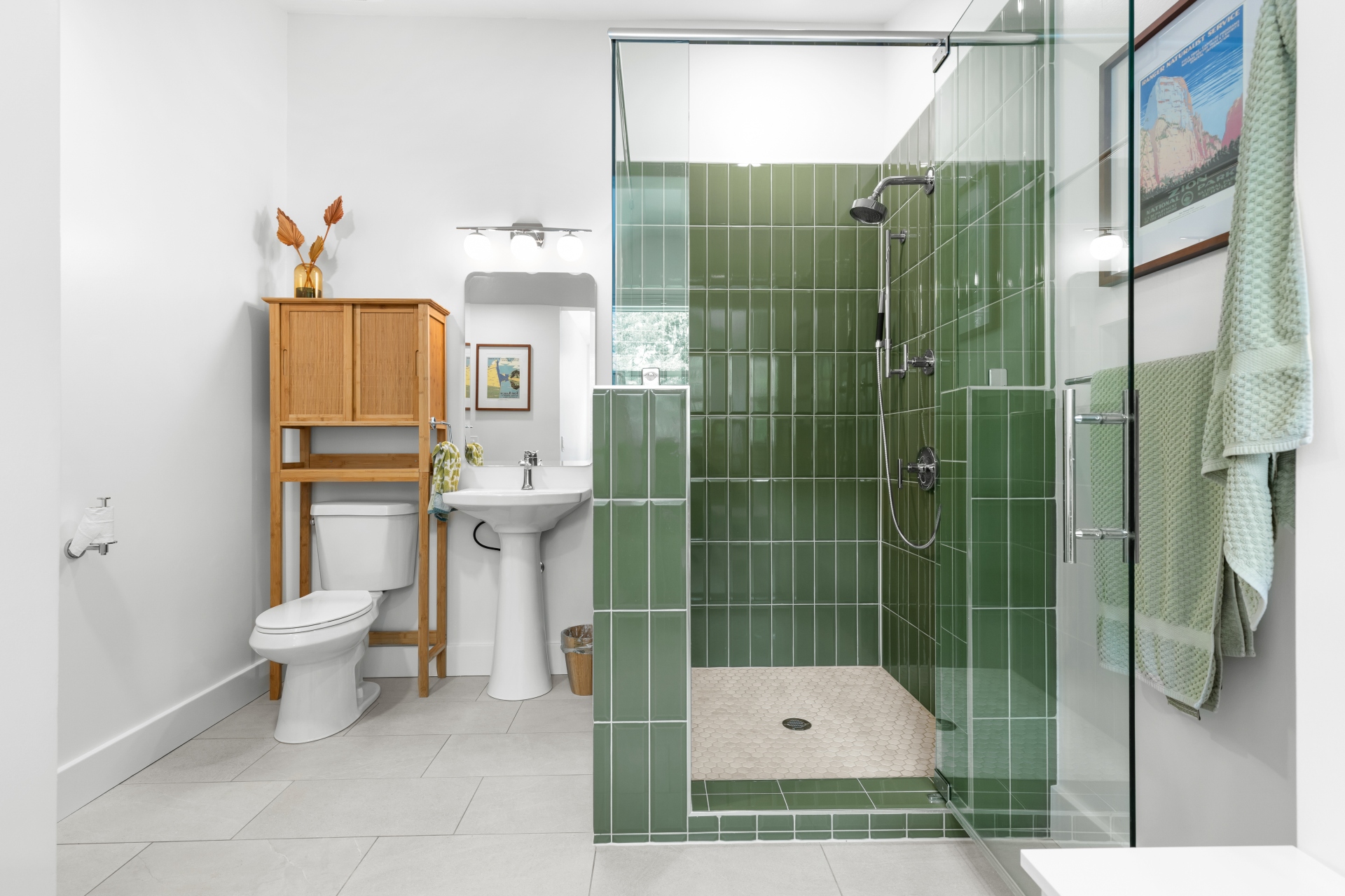 Guest Bath Remodel Photo 2